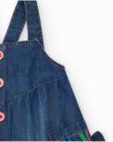 Vestido para niña en denim azul con bordado de estrellas