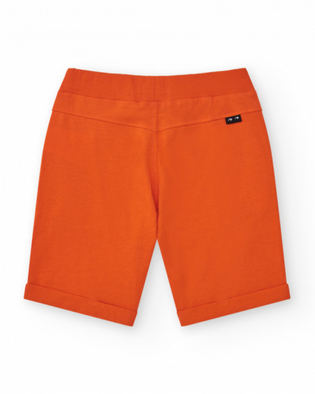 Bermudas para menino em vermelho com cintura ajustável e bolsos.