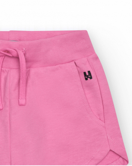 Shorts para menina em rosa-fúcsia com cintura elástica e bolsos.