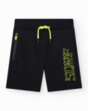 Bermudas para menino na cor preta com cintura elástica e bolso