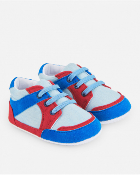Tênis esportivo para bebê menino em azul e vermelho com