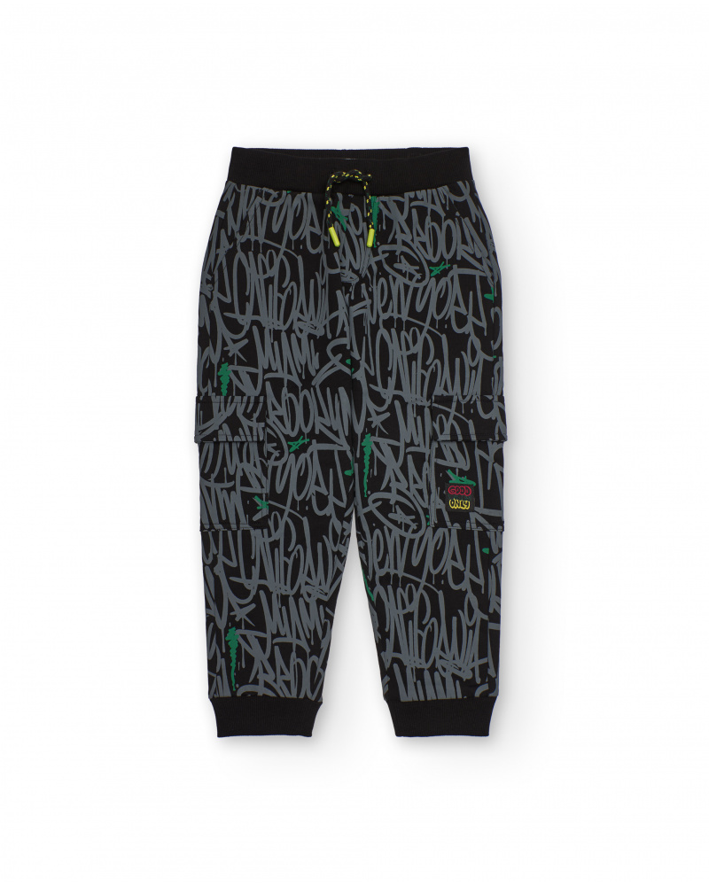 Calça jogger preta infantil com estampa gráfica urbana