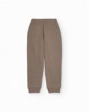 Pantalón jogger color topo para niño con cintura elástica