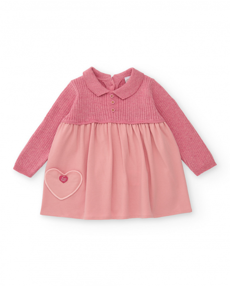 Vestido de malha para menina em tons de rosa com detalhe de