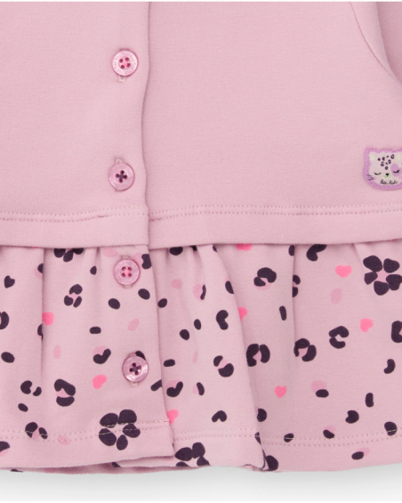 Conjunto rosa para menina com estampa de leopardo e corações