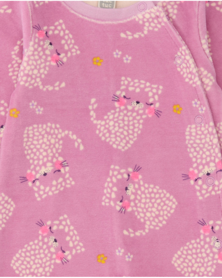 Macacão rosa para bebê menina com estampa de gatinhos