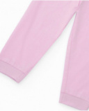 Pijama de tricô para menina na cor rosa com estampa de macarons.