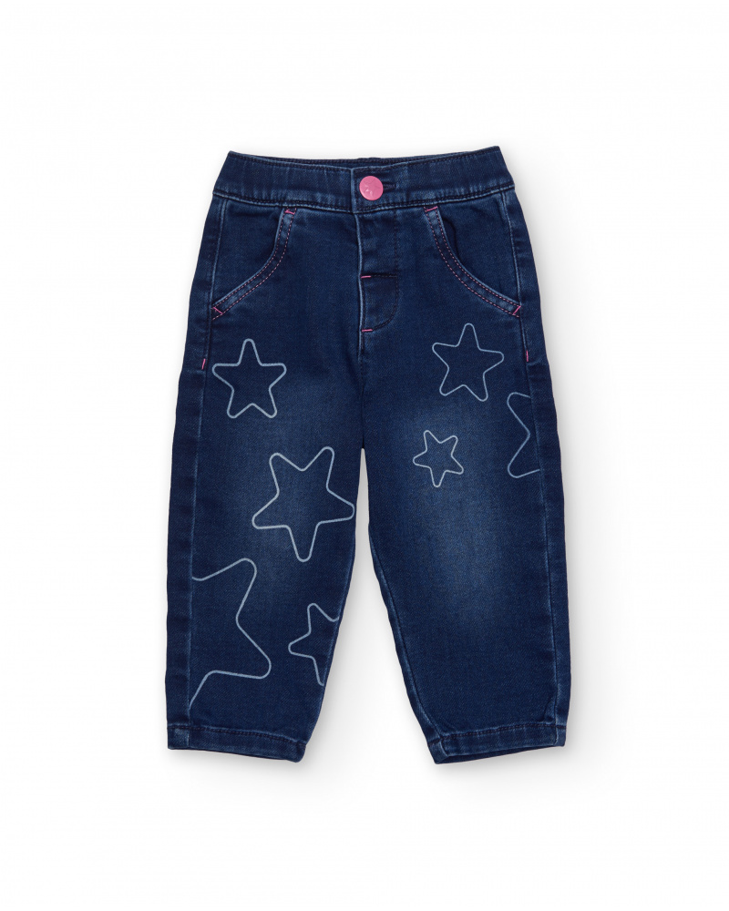 Calça jeans para menina em azul com estampa de estrelas.