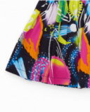 Saia para menina com estampa galáctica multicolorida.