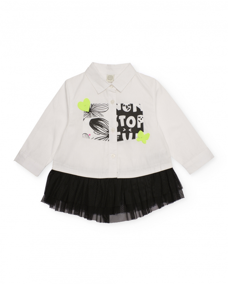 Camisa niña en blanco con falda de tul negra y estampado