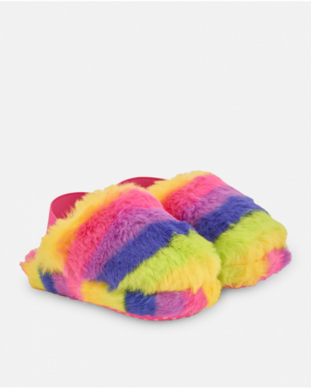 Pantufas de menina multicoloridas com pelo macio