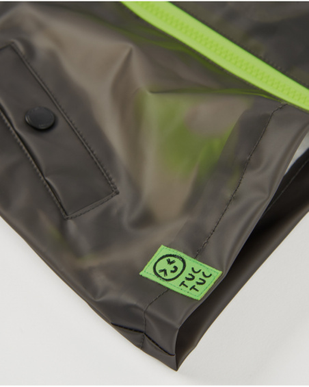 Capa de chuva para menino com capuz em preto e verde