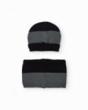 Conjunto de gorro e gola de tricô de menino em preto e cinza