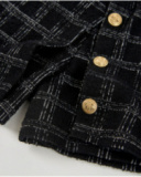 Calções de menina em tweed preto com quadros e botões dourados