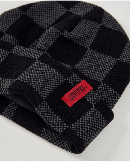 Conjunto de gorro e gola em malha com padrão xadrez preto e