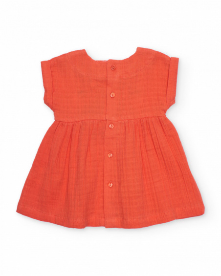 Vestido para recém-nascido em tecido com design de moranguinho