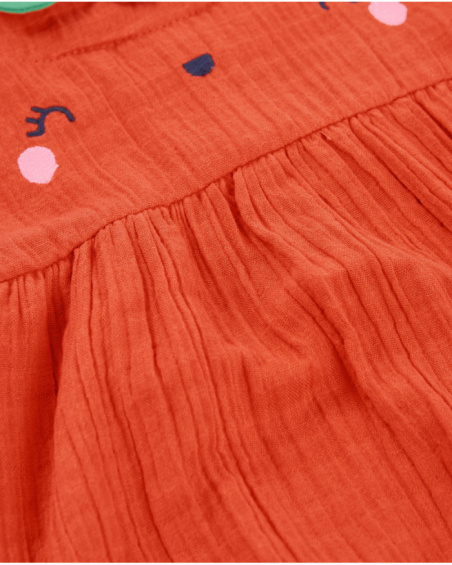 Vestido para recém-nascido em tecido com design de moranguinho