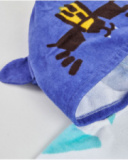 Toalha poncho de menino em malha com capuz