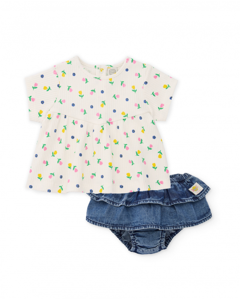 Conjunto de tricô para recém-nascido com design floral